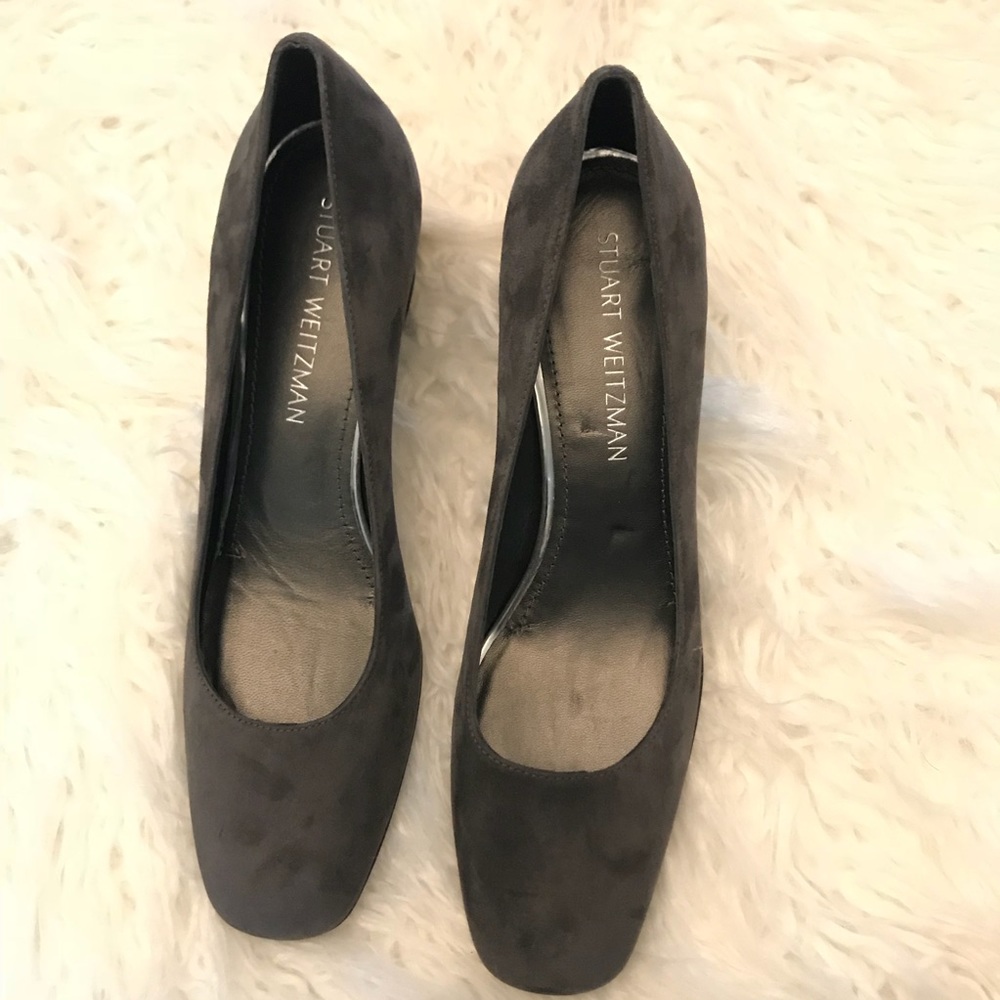 Stuart Weitzman Marymaid suede mid heel pump - Picture 5 of 8